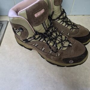 Hi-Tec Women's Winter Boots - Tan/pink Size 11
